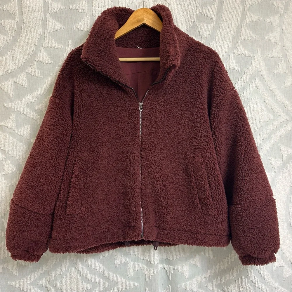 NWOT Lululemon Cinchable Fleece Zip-Up in Red Merlot Size 12 - Picture 7 of 16